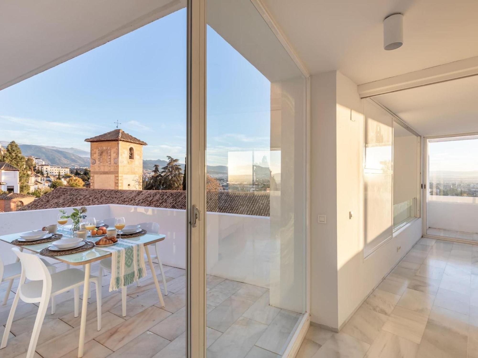 My White Wall Realejo Granada Exterior photo