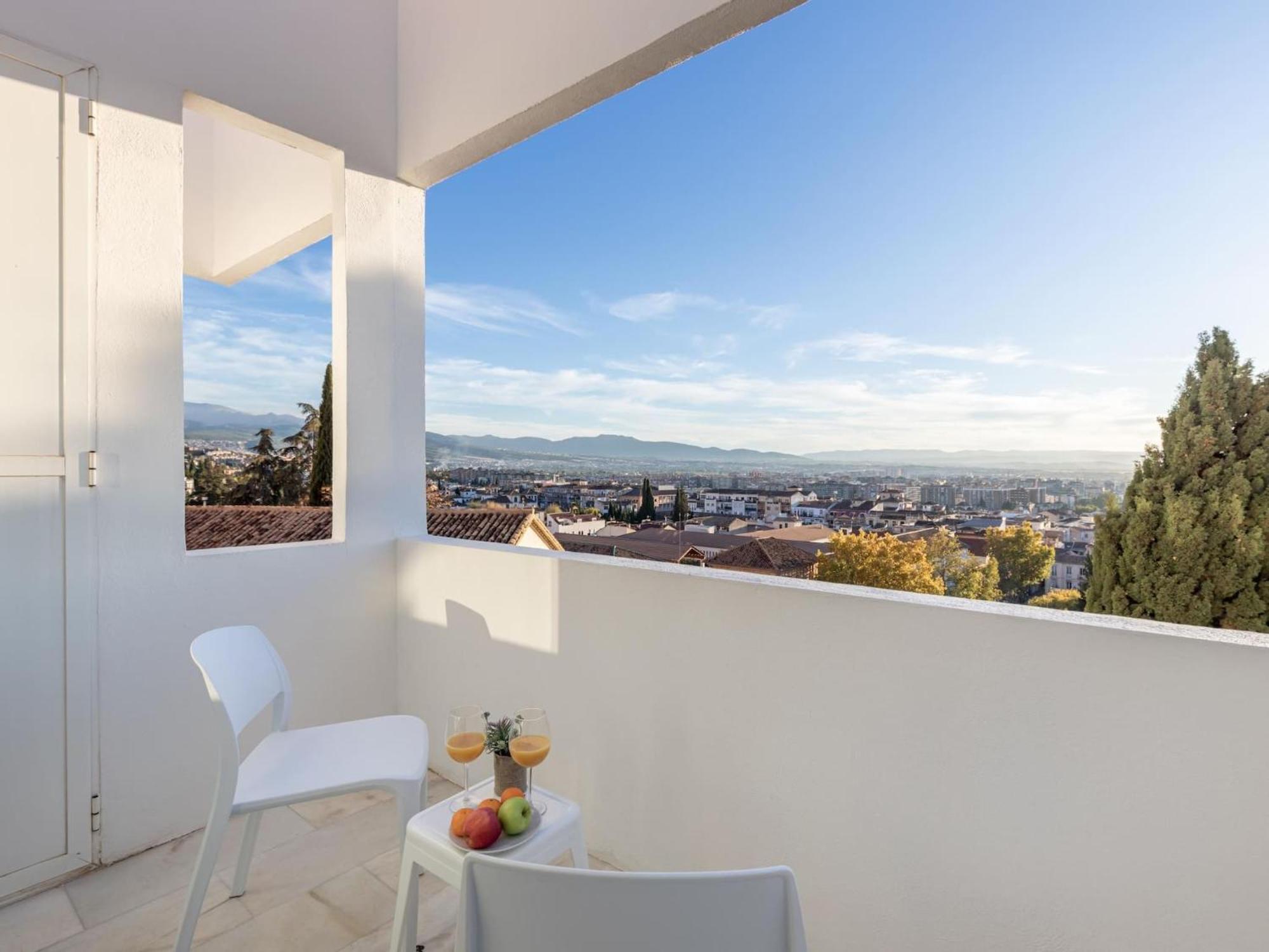 My White Wall Realejo Granada Exterior photo